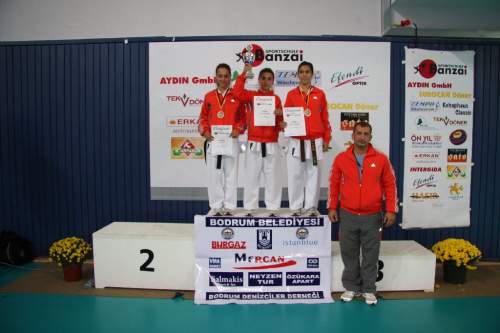 IMG_7990.jpg --- erstellt mit toms-galerie V1.3 - www.tomshaus.de