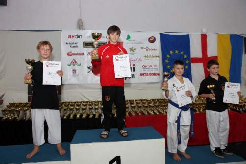 IMG_1136.jpg --- erstellt mit toms-galerie V1.3 - www.tomshaus.de