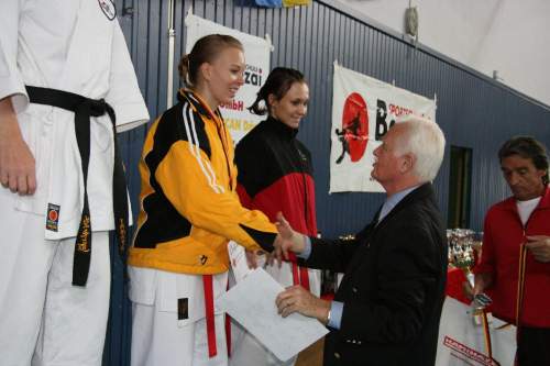 IMG_2727.jpg --- erstellt mit toms-galerie V1.3 - www.tomshaus.de