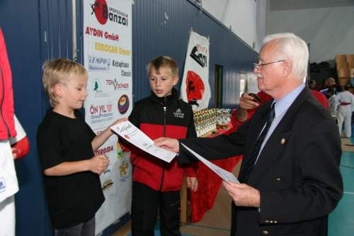 IMG_2817.jpg --- erstellt mit toms-galerie V1.3 - www.tomshaus.de