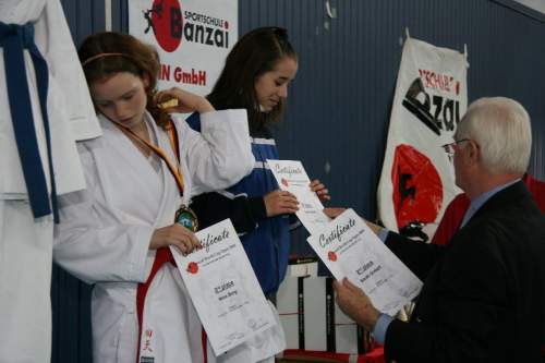 IMG_2974.jpg --- erstellt mit toms-galerie V1.3 - www.tomshaus.de