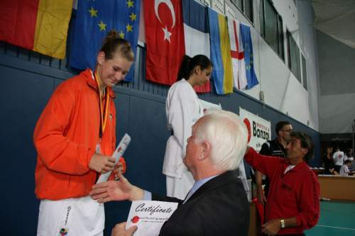 IMG_3772.jpg --- erstellt mit toms-galerie V1.3 - www.tomshaus.de